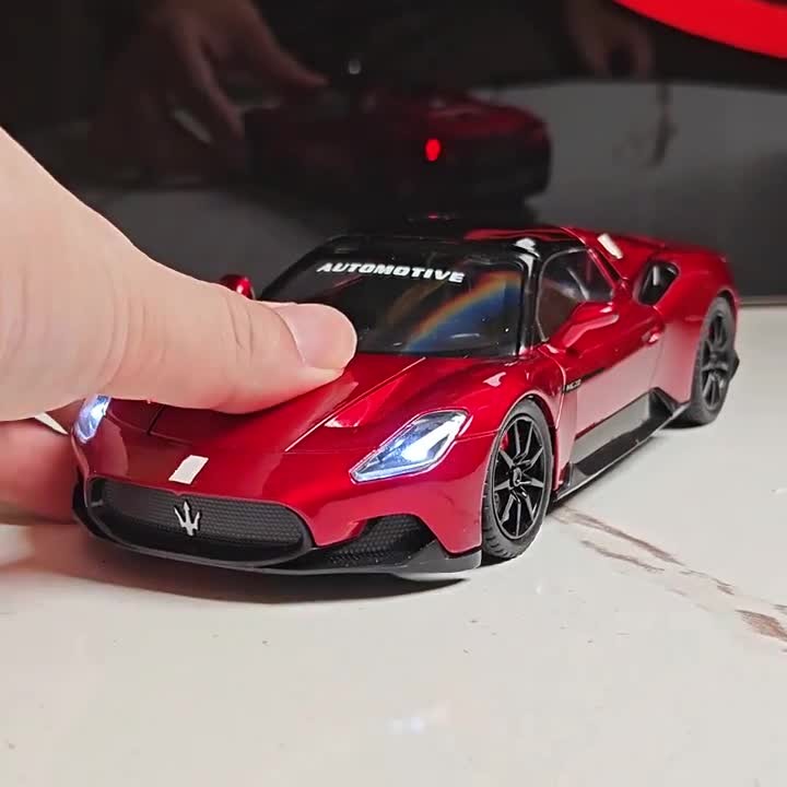1:24 Maserati MC20 sports car Model Diecast Car Alloy Model Car