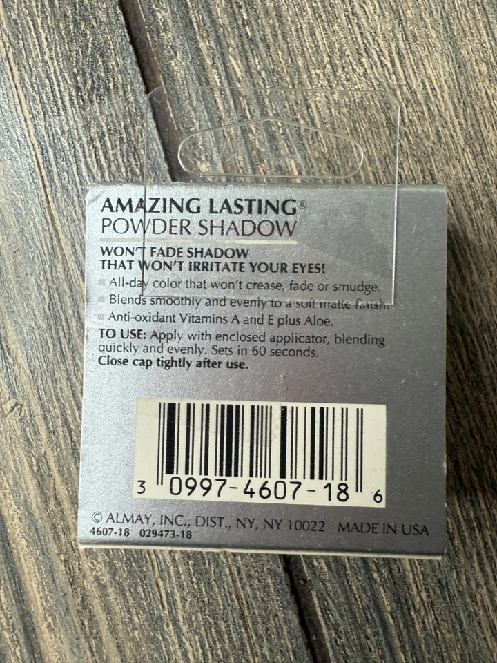 Vintage Almay Taupe Amazing Lasting Powder Shadow Eyeshadow - Image 2 of 4