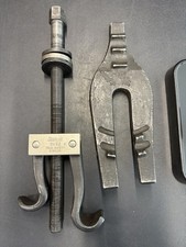 Snap-On Spring Compression Tool WA92