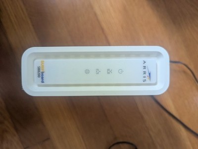 Arris SURFboard SB8200 DOCSIS 3.1 cable modem