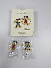 Hallmark Christmas Ornament Set 2006 JUMPING FOR JOY Mickey & Minnie Miniature