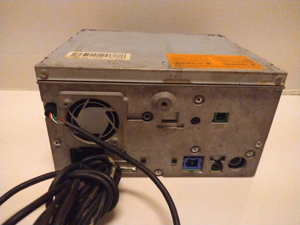 Pioneer AVIC-F90BT Automotriz En el tablero PARA REPUESTOS/REPARACIÓN Foto 2 de 4