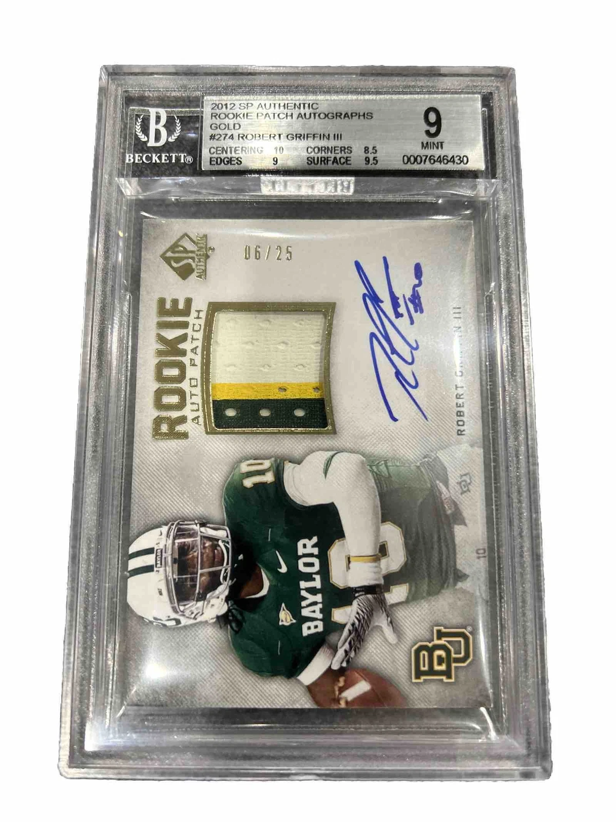 Robert Griffin III SP Authentic #274 Autograph Patch-Gold