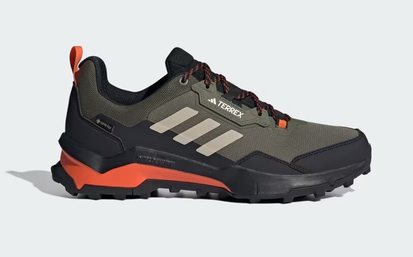 レア
RSライトニングマックィーン Adidas IE2581 Terrex Ax4 Mid Gore-Tex Silver Green Hiking