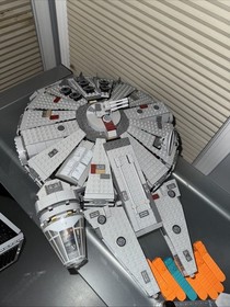 LEGO Star Wars Millennium Falcon 7965 100% Complete