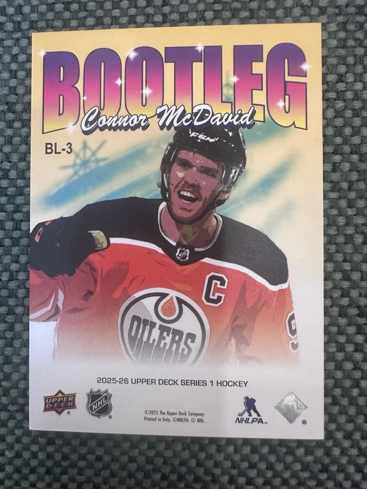 2025-26 Upper Deck Serie 1 Hockey #BL3 Connor McDavid Bootleg Inserto SSP Foto 2 de 2
