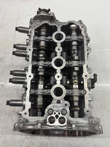 Zylinderkopf Geplant Für Audi Q5 8RB 3,2 FSI CALB CAL 06E103066B - Imagen 1 de 6
