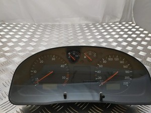 VW PASSAT B5 3B2 Kombiinstrument 3B1919860C 1.90 Diesel 66kw 1998 11434282