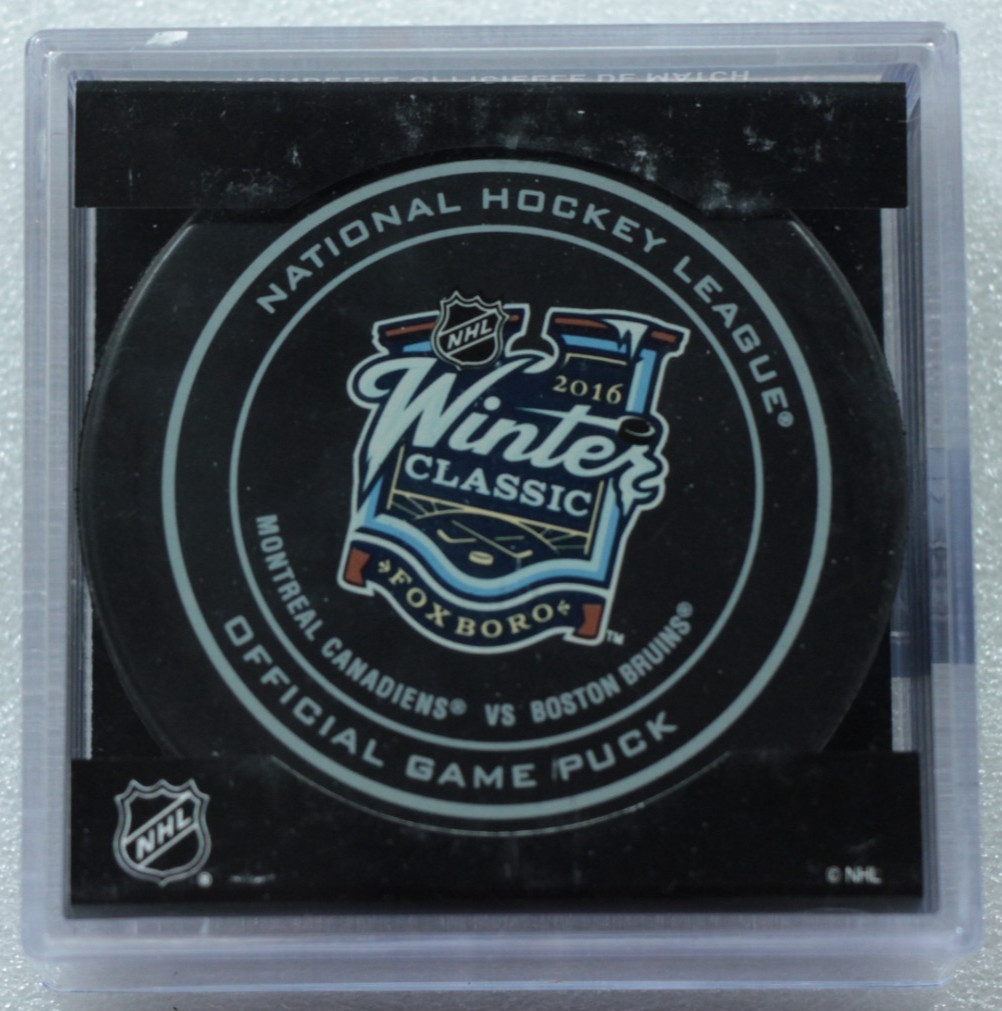 2016 NHL Winter Classic Game Puck  Montreal Canadiens Boston Bruins Hockey