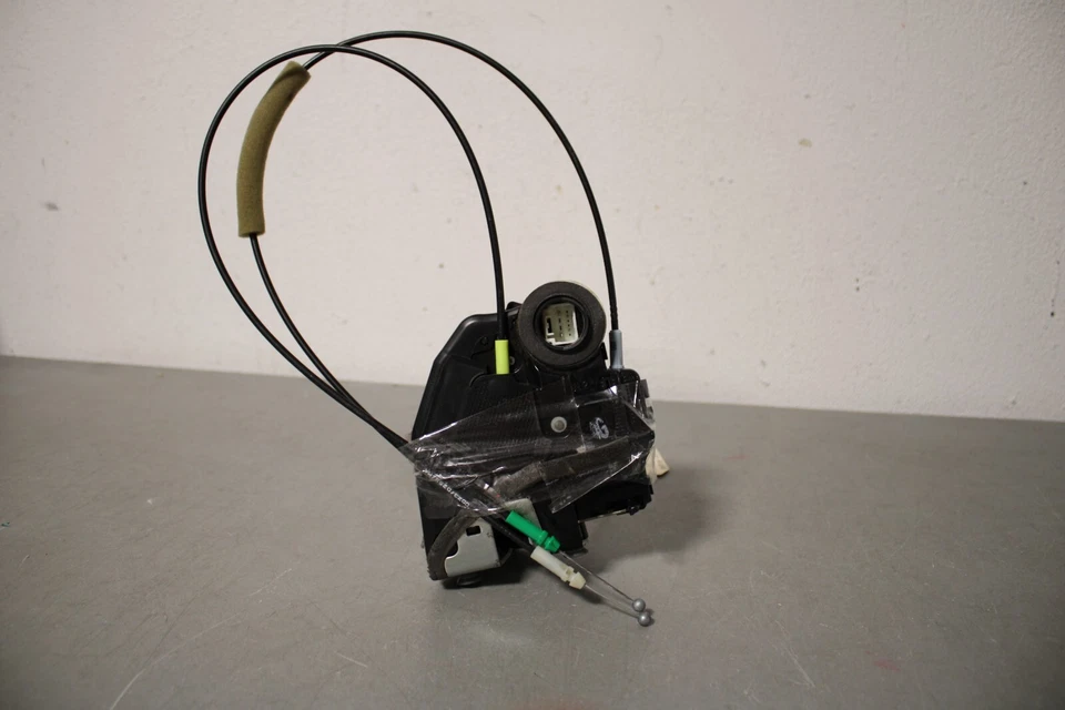 Toyota Tundra Corona Sequoia 2007 2013 lado izquierdo puerta delantera cerradura escotilla Foto 4 de 4