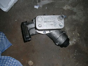Ölfiltergehäuse Wärmetauscher Ölkühler 7787698  BMW 118D 2.0 90kw Bj.06