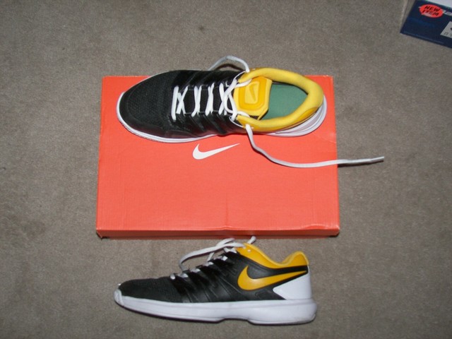 nike air zoom ultra women's tennis shoe