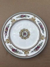 Wedgwood Columbia White W595 Dinner Plate 10-1/2"