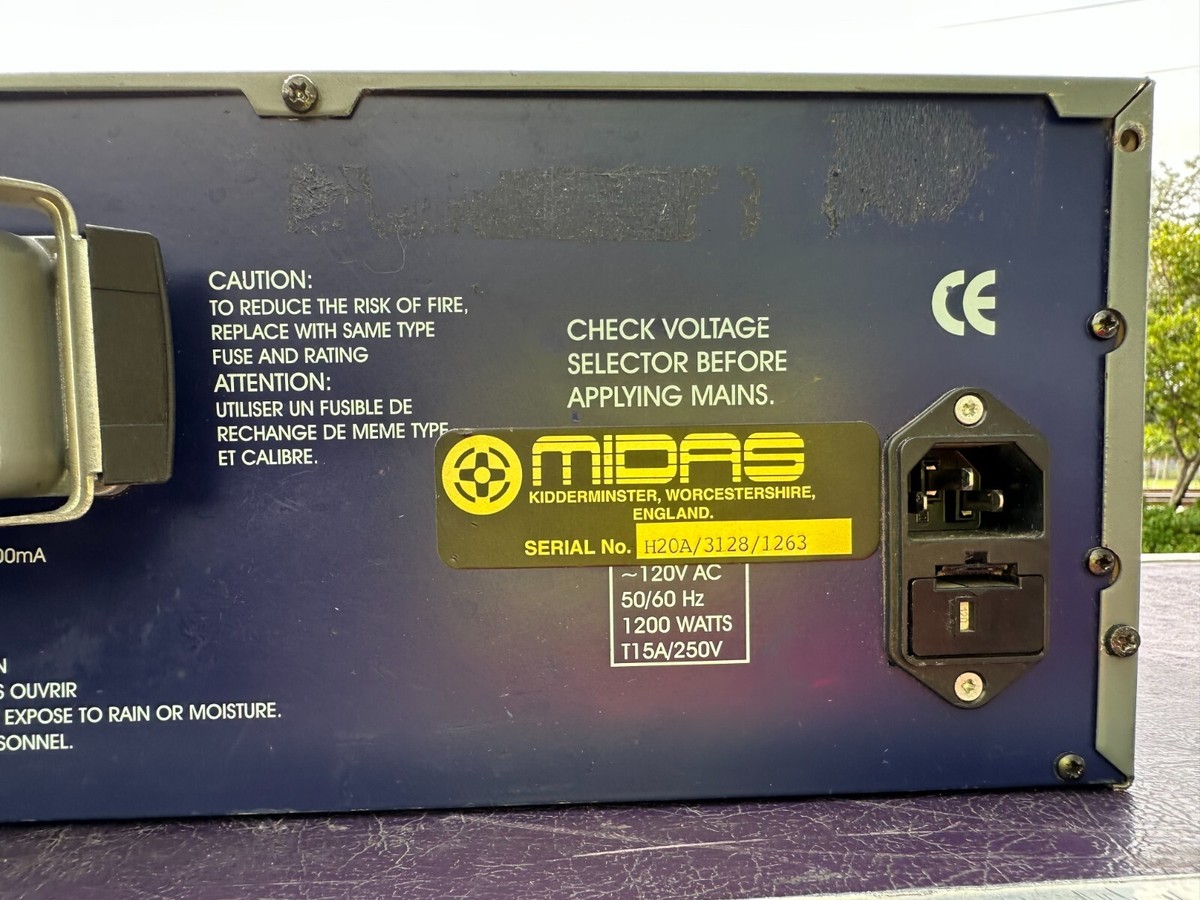 Midas Heritage 3000 48ch Mixing Console W/Case (2) Power Supply