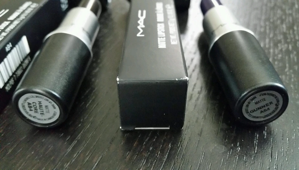 Mac Nasty GAL Gunner & Hautecore  Matt Lippenstift 2 Teile Menge Nib - Bild 3 von 4