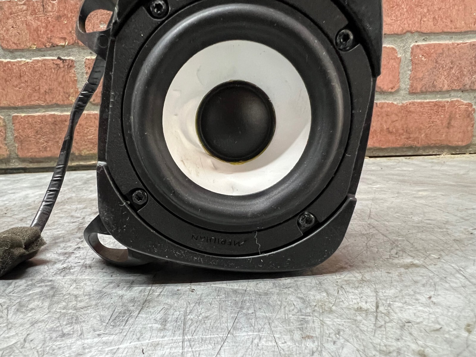 2015 McLaren 650S Rear Audio Sound Tweeter Speaker Meridian Pair