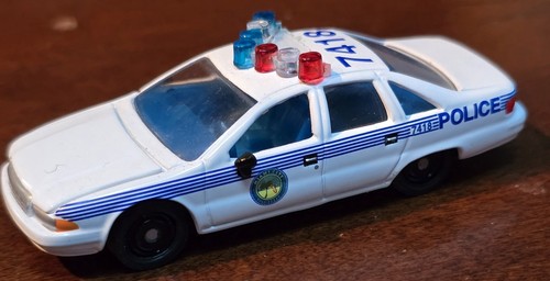 3" 1/64 Racing Champions Fast and the Furious 1992 Miami Police Chevy Caprice TM - Picture 7 of 11