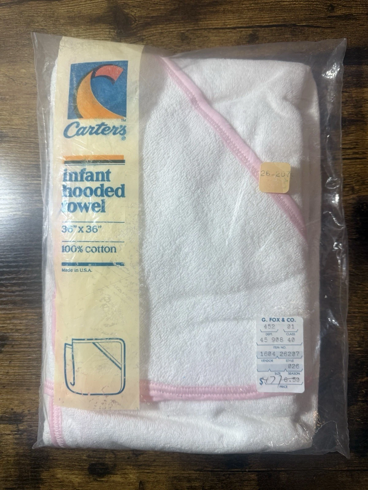 Vintage Carters Infant Baby Hooded Towel White Pink Trim 36x36” 100% Cotton NIP
Opens in a new windo