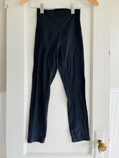 Lululemon Size 2 Black Leggings