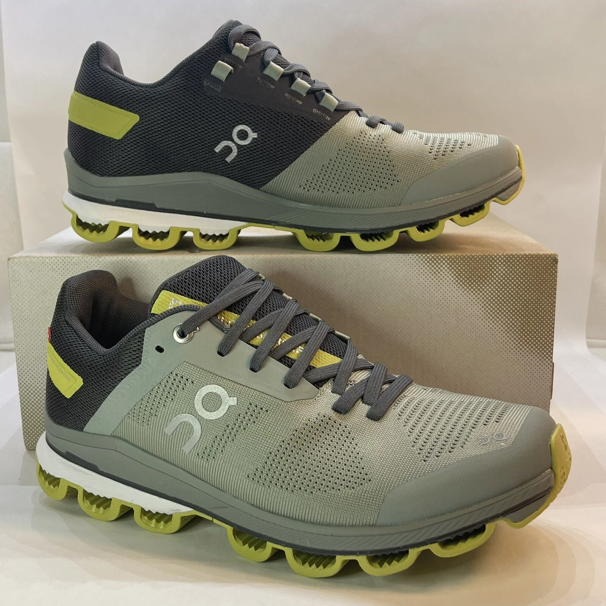 ON CLOUDSURFER 6 Running Shoes Eucalyptus Citron 54.99217 Men s size 7