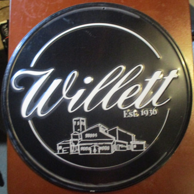 WILLETT DISTILLERY bourbon kentucky METAL TACKER SIGN whiskey empty B