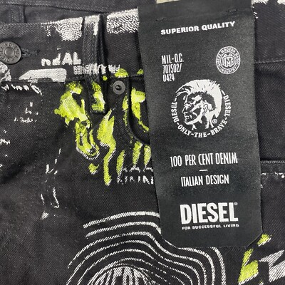 Diesel D-VIDER-SP3 Carrot Black All Over Print Mens Jeans Diesel D-VIDER-SP3 Carrot Black All Over Print Mens Jeans