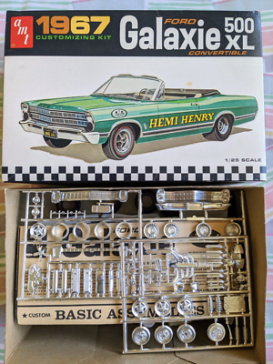 勝藤ページ DOOR-QUARTER TRIM PANELS 1967 FORD GALAXIE 500 2-DOOR HARDTOP