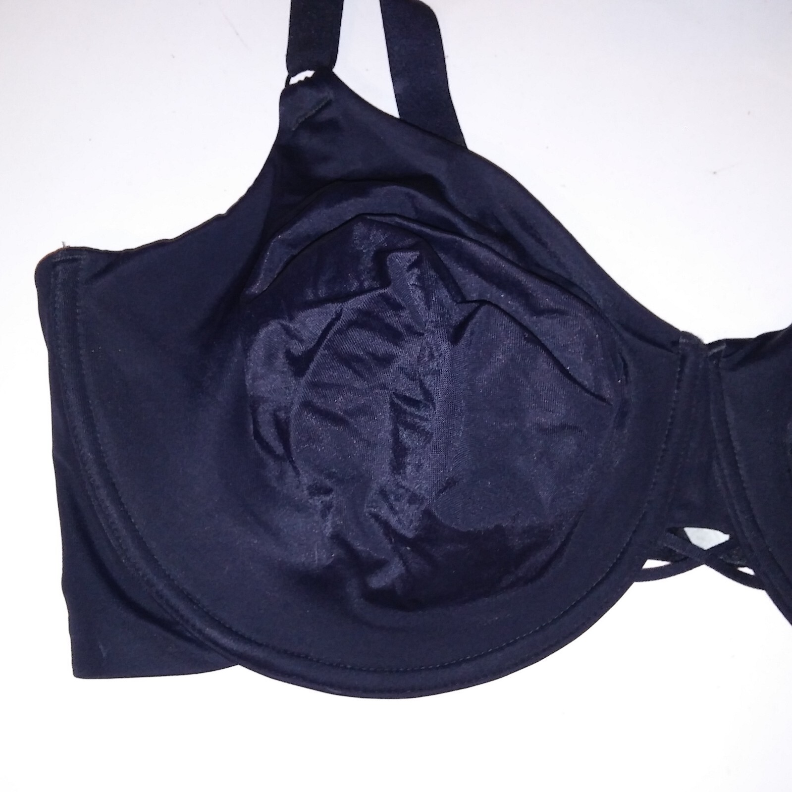 Vanity Fair Bra 44DDD Solid Black Lightly Lined U… - image 2