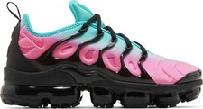  FN7175-630 Womens Nike AIR VAPORMAX PLUS 'PINK BLAST CLEAR JADE'