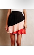 Anthropologie: Maeve Sian Diagonal Color Blacked pleated A-line skirt. Size M