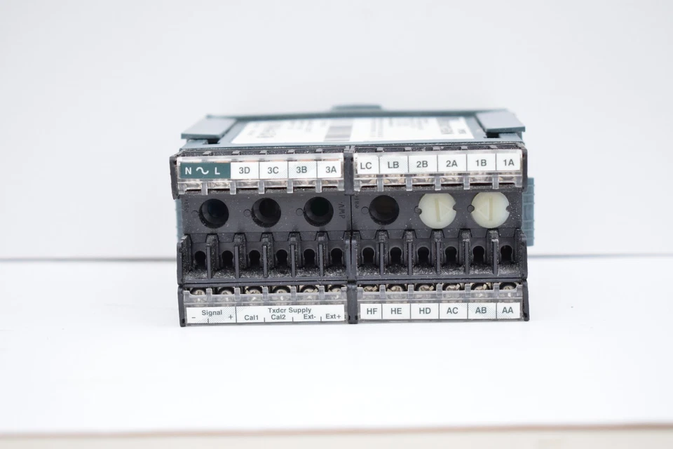 INVENSYS EUROTHERM 32H8I TEMP INDICATOR - Image 4 of 4