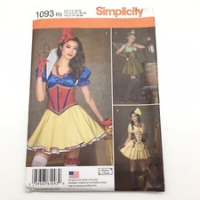 Halloween Adult Sexy Costume Simplicity Sewing Pattern 1093 LARP Cosplay Corset