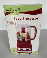 Brentwood 3 Cup/24 Oz. Capacity Food Processor - FP-548 - Red 