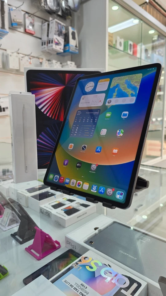 Apple iPad Pro 12.9" M1 · 512GB · Wi-Fi, foto 2 di 2