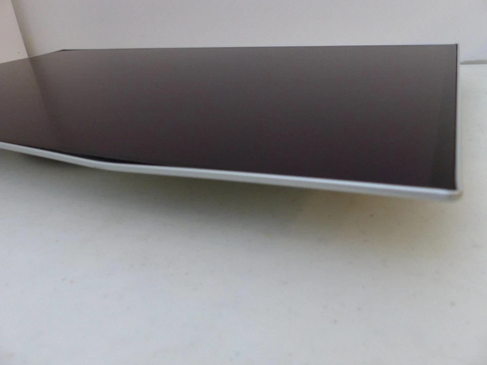 Samsung 27” Odyssey OLED G6 (No Power) *Damage* - Image 3 of 4