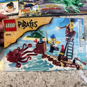 Vintage LEGO Catalog Lot 1999 2000 Kingdoms 7948 Pirates 6240 Manuals