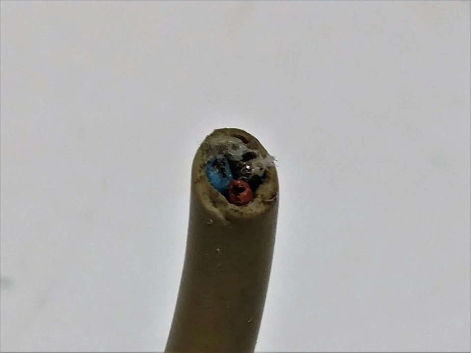 Banner Engineering SM312LV Photoelectric Proximity Sensor - Image 3 of 3