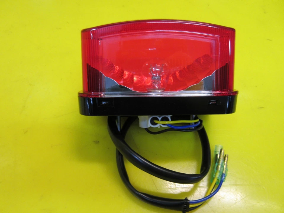 NEW OEM GENUINE YAMAHA RHINO 450/660/700 GRIZZLY 350/450/660 TAIL BRAKE LIGHT - Image 2 of 4
