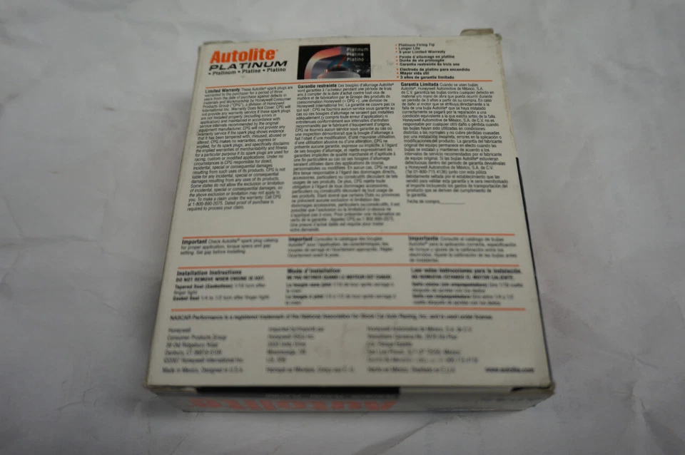 Autolite Spark Plug Platinum AP106 Pack Of 4 NOS - Imagem 4 de 4
