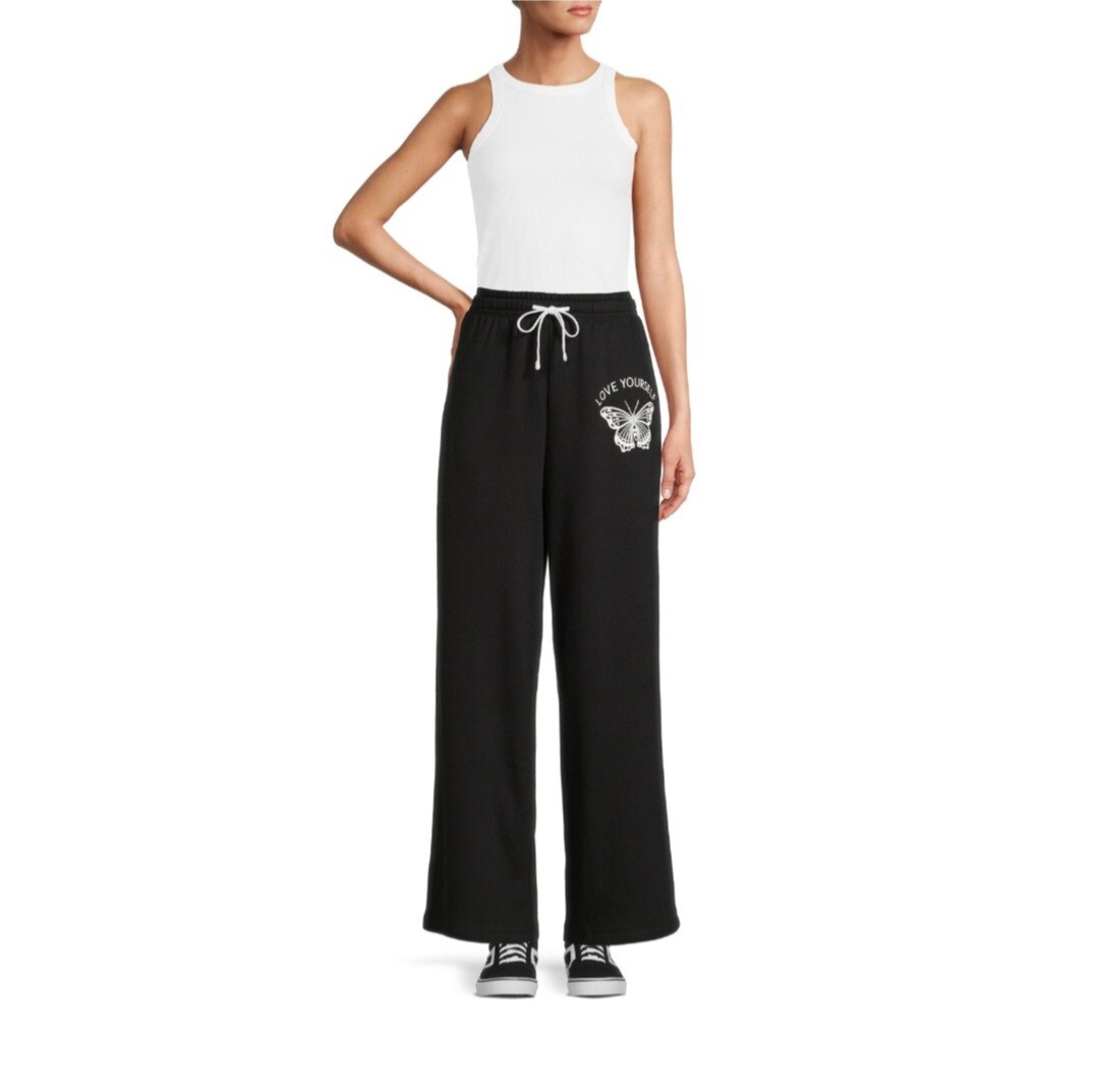 Wide Leg Sweatpants No Boundaries Sherpa Lined Sweatpants No