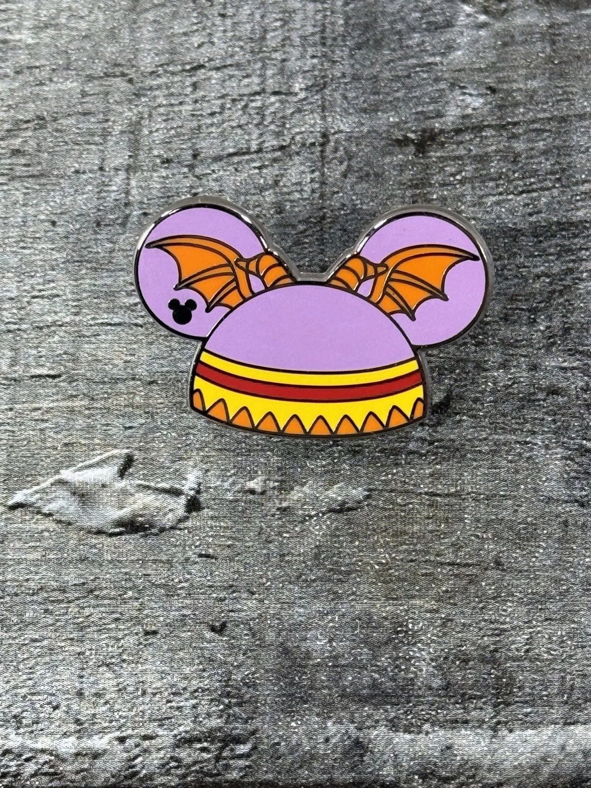 2024 Disney Hidden Mickey Pin Figment Ear Hat Chaser WDW