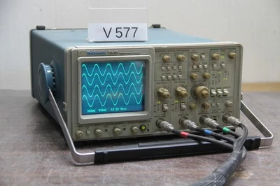 TEKTRONIX 2445 ANALOG OSCILLOSCOPE - 4x 150MHz Opt.01 DMM # V577 - Photo 1/3