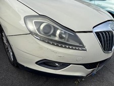 Retroviseur droit (ou coque) Lancia DELTA
