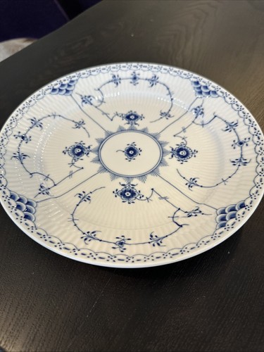 Royal Copenhagen Blue Fluted Half Lace Plate 25CM Brand New 9.5” Floor Sample - Picture 2 of 6