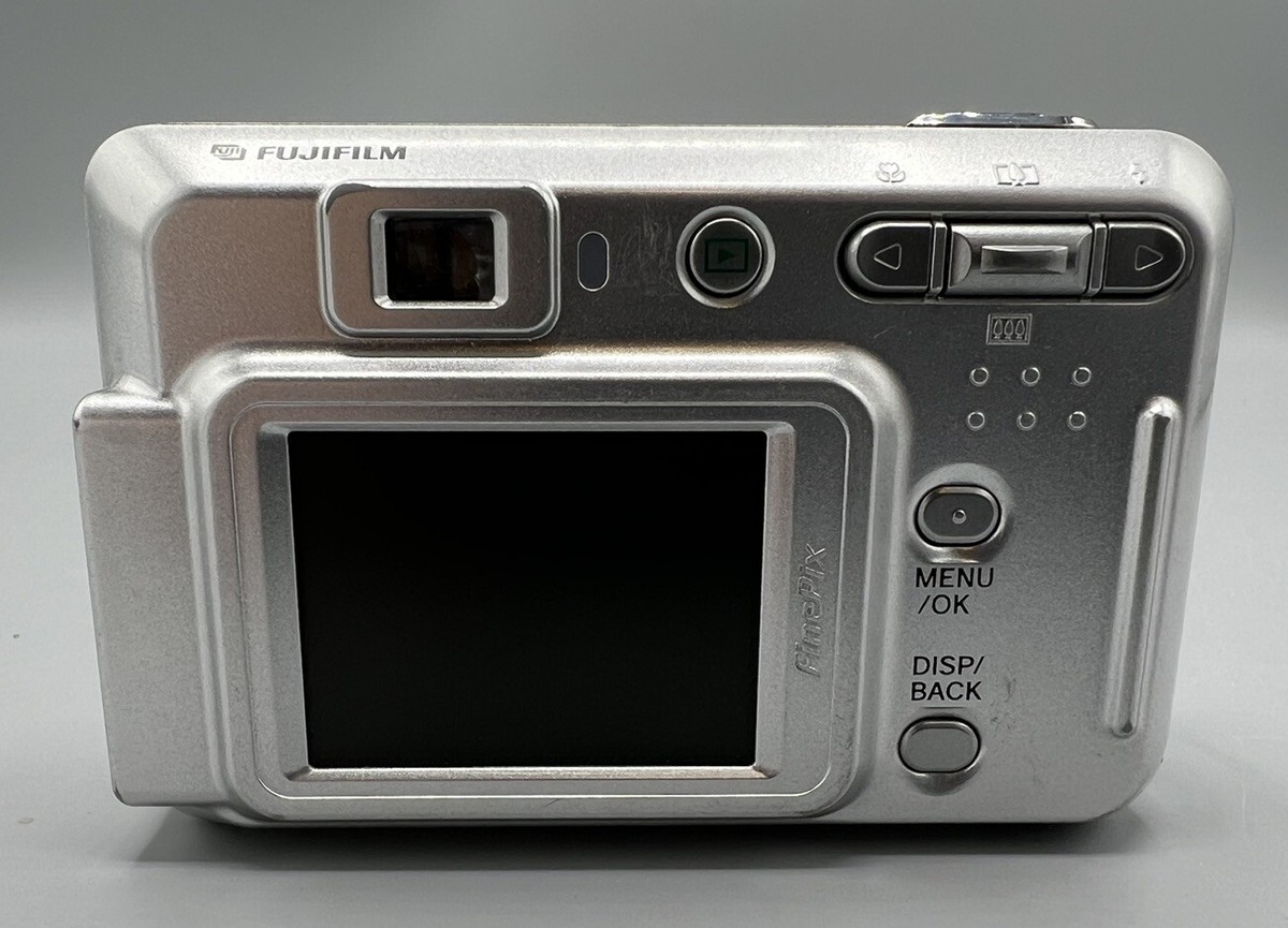 Fujifilm Finepix A400 Camera Digital 4.1 Mega Pixel Fujinon Zoom