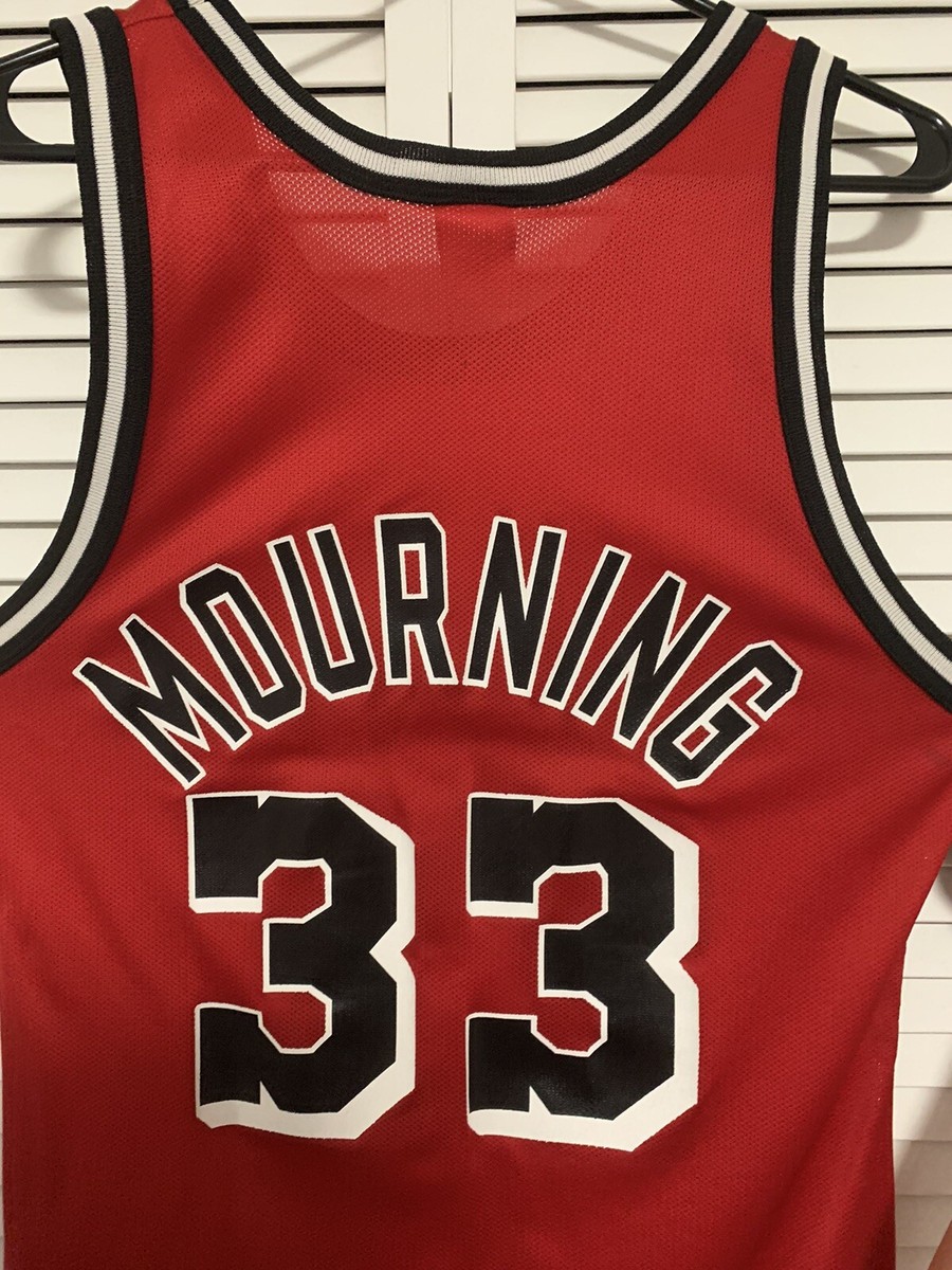 ALONZO MOURNING オーセンティックジャージ Vintage Alonzo Mourning White Charlotte Hornets Champion