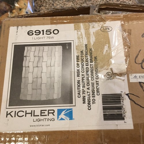 Kichler Mosaic 69150 75W 1-Light Wall Sconce New in Box Sold Out - Picture 4 of 6