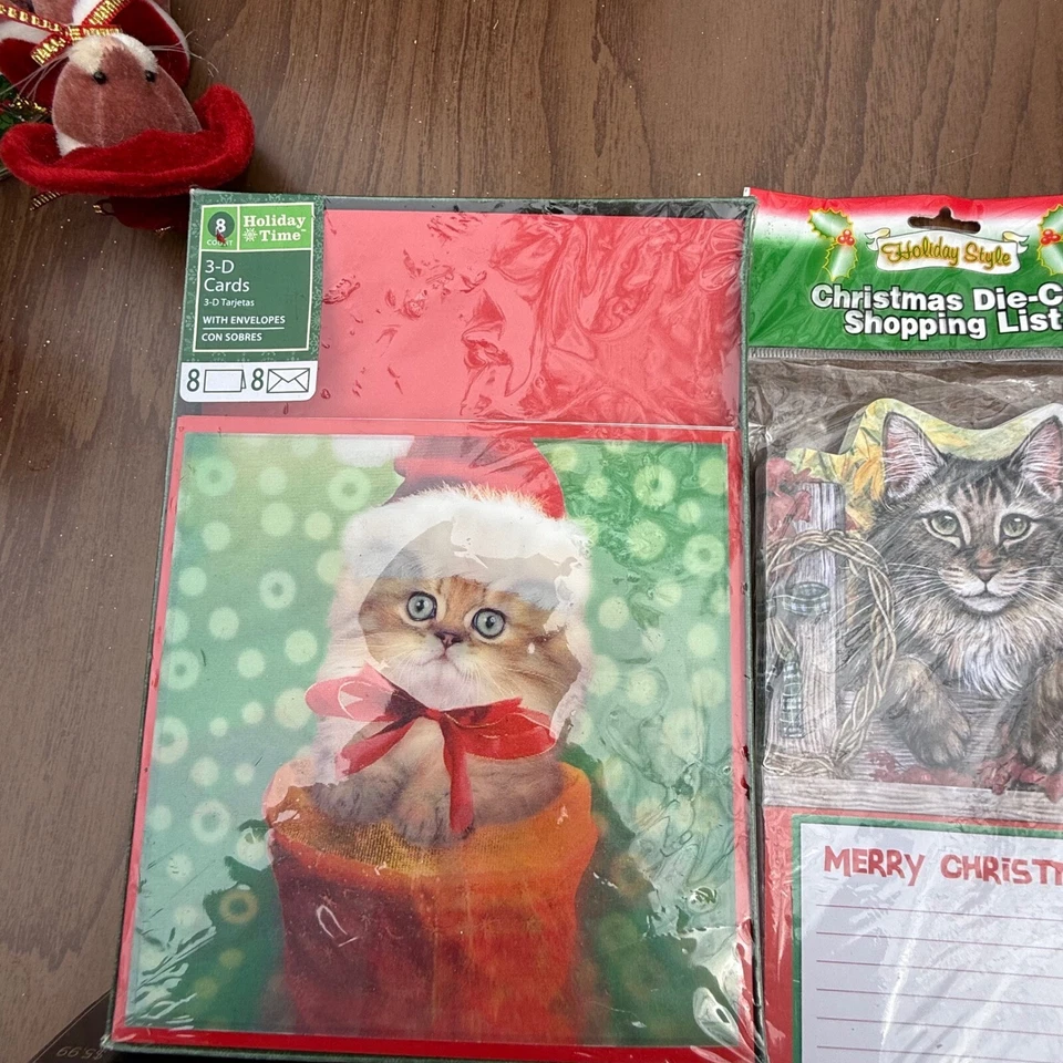Paquete de tarjetas y listas de Navidad de vacaciones - adornos de regalo de Papá Noel gato Foto 3 de 4