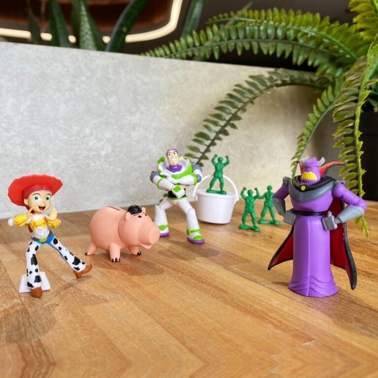 TOY STORY Narabunde 2 Gashapon 6 types capsule toys Woody Buzz