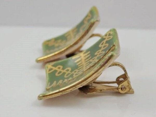 Rare Milvern MCM Square Green Ceramic Gold Design Clip On Earrings - Image 3 of 4